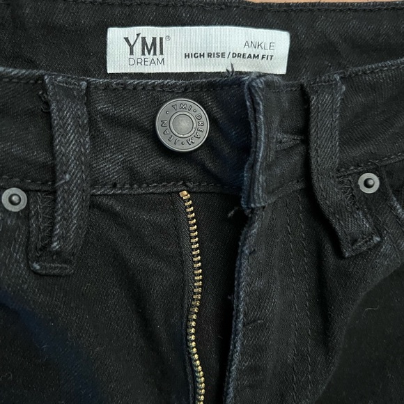 YMI High Rise Jeans - Picture 2 of 5